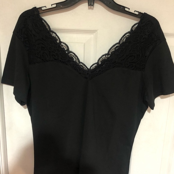 Blouse - Picture 3 of 4